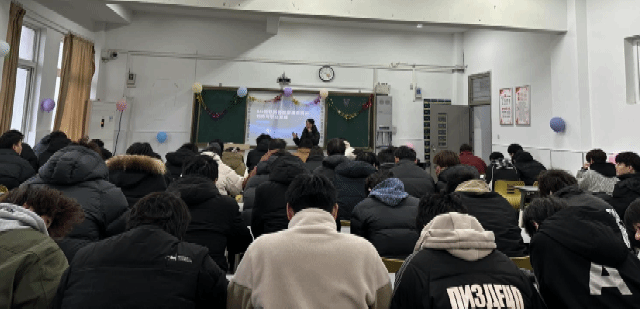 信息工程学院举办《AI+物联网智能家居系统的趋势与职业发展》学术讲座