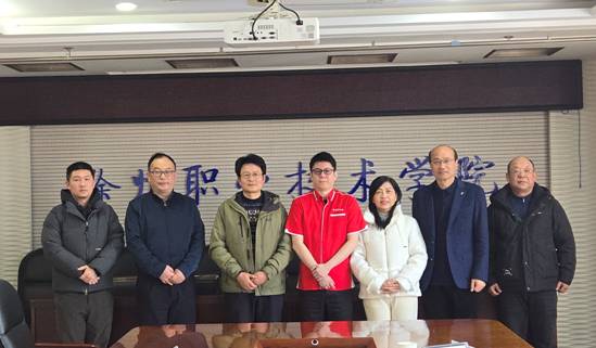 ab38337c1b26782408f6a4ea678c74b5